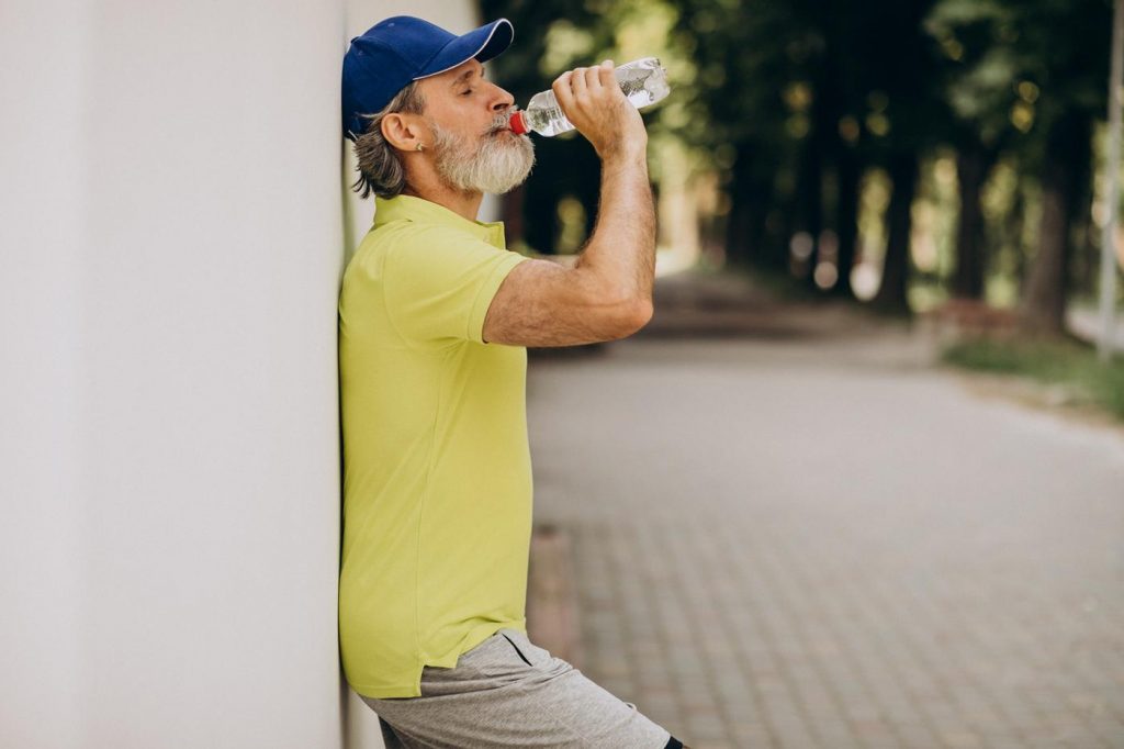 How Water Benefits Several Parts of 
Men's Health
