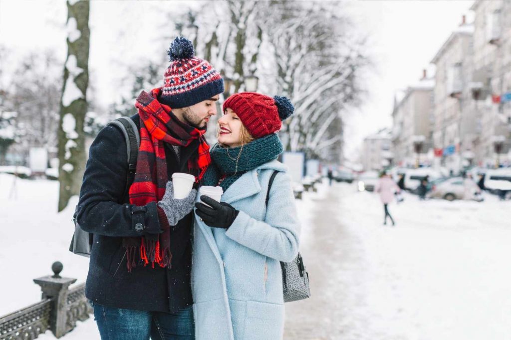 The Science of Staying Warm: How Men's Mufflers Contribute to Winter Comfort